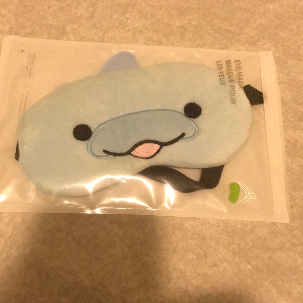 Sleeping mask